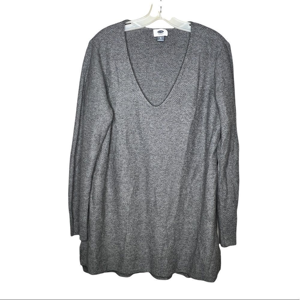 Old‎ Navy Sweater